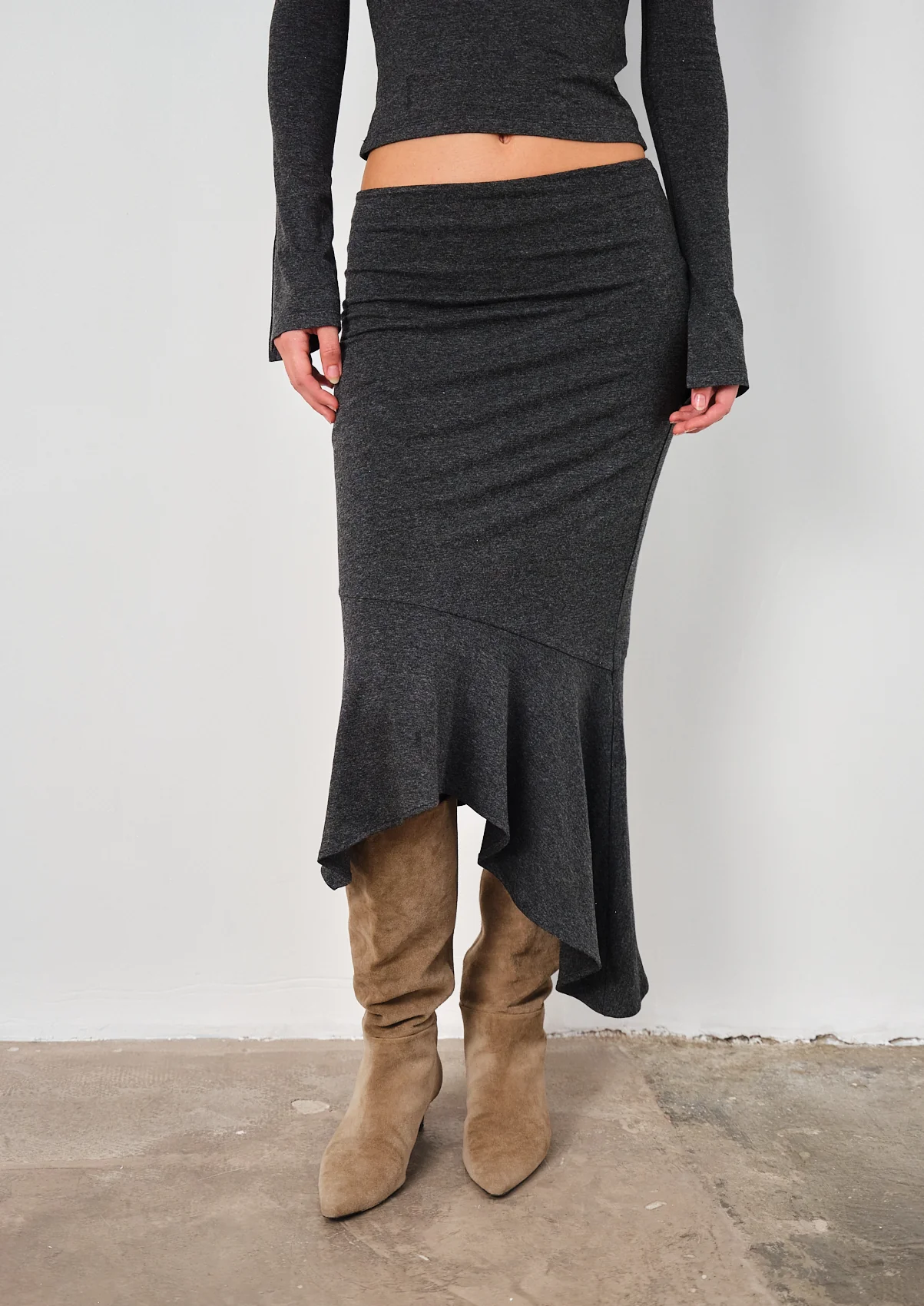 Amuleto Storm Skirt - Image 6