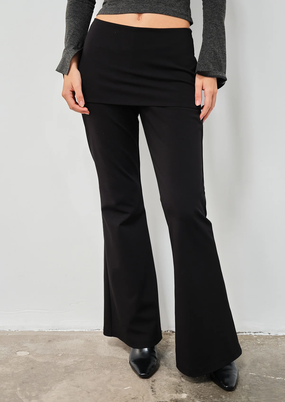 Encanto Pants Noir - Image 9