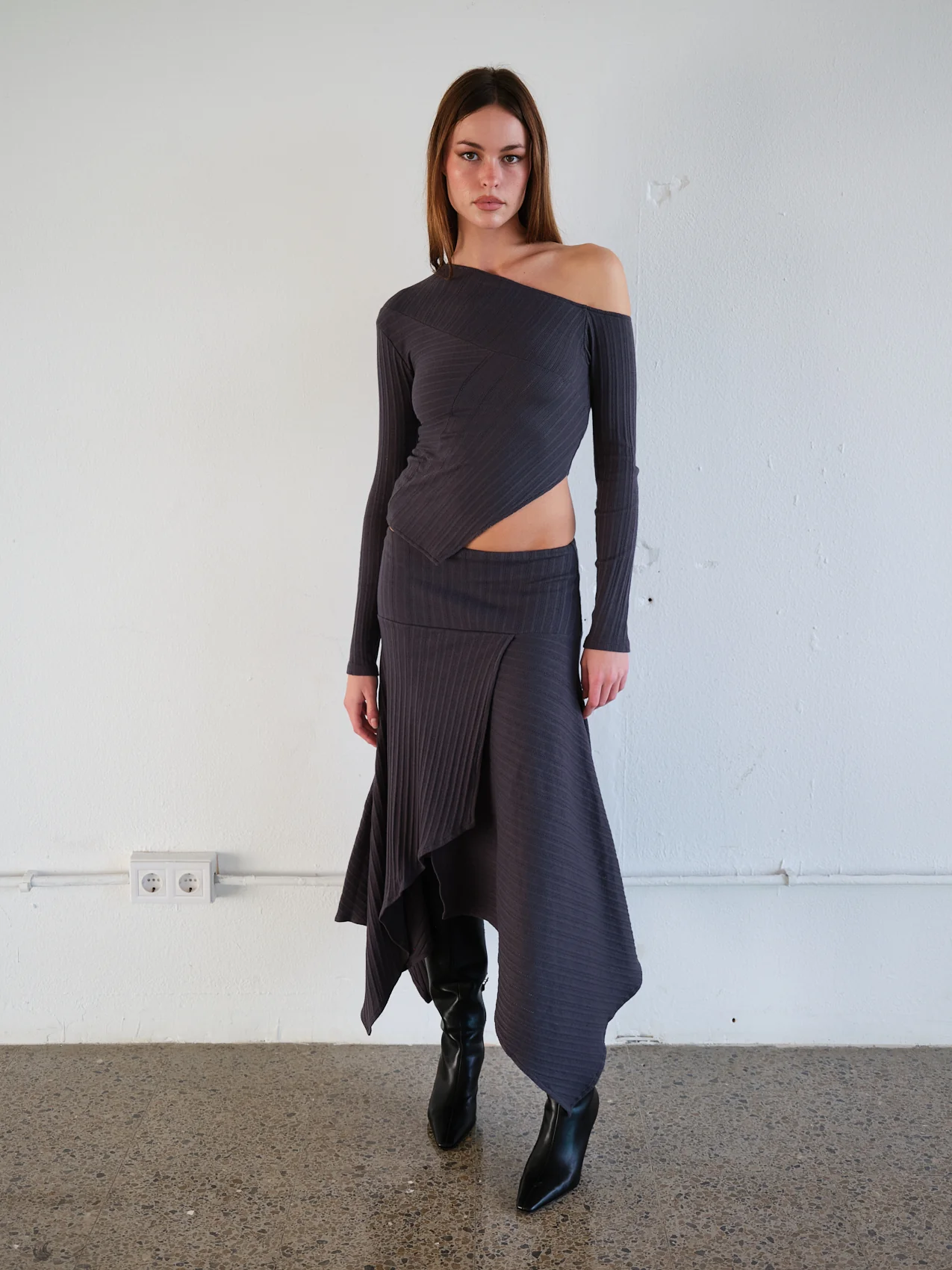 Fragmento Skirt Gris - Image 3